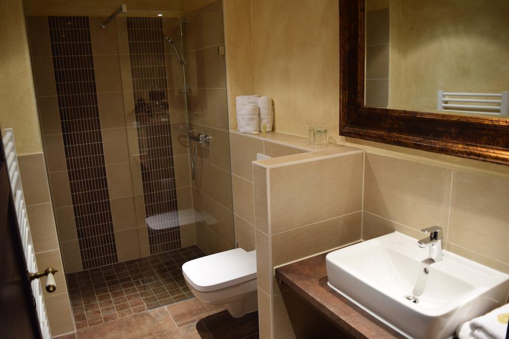 Hotel Arte Vida Spremberg Habitación foto